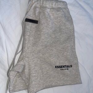 MENS ESSENTIALS GREY SWEATSHORTS